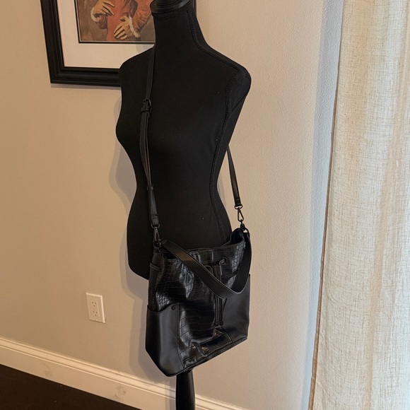 Also Black Croc Bucket Bag - Picture 7 of 12